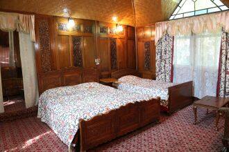 S. Shabash Houseboat, Srinagar 2
